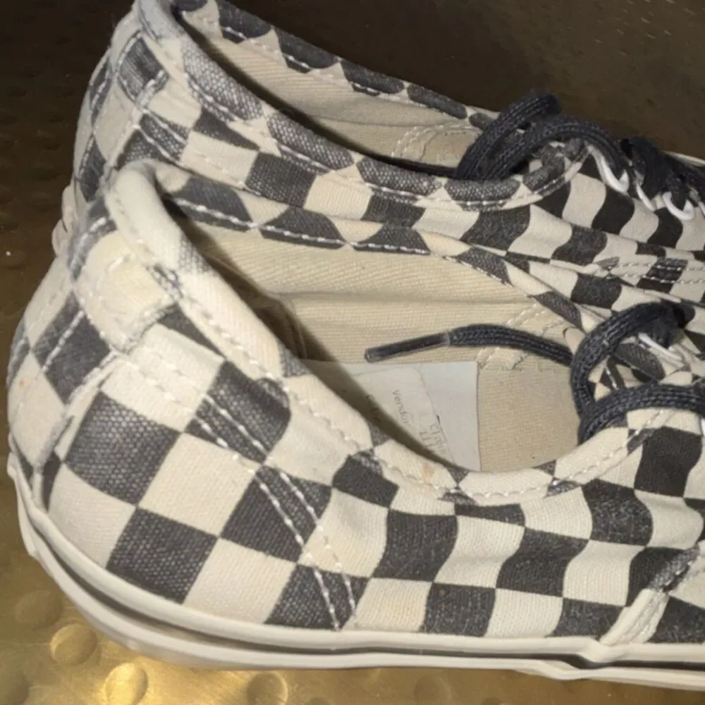 Vans UltraCush Black White Canvas Checkered Lace Up Men's Casual Sneakers size 4
